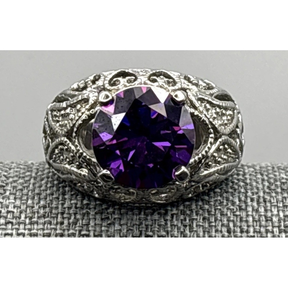 Ornate Filigree Purple Faux Amethyst Crystal Cocktail Ring Silver Tone Size 9